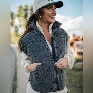 Quilted Vest! Perfect for layering this fall and so soft!
